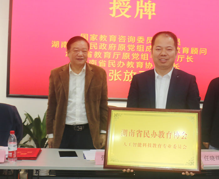 IMG_4045A.jpg IMG_4045A.jpg